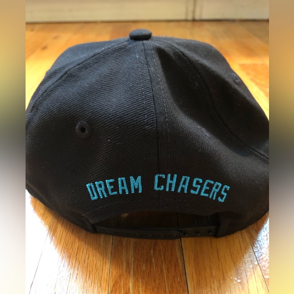 New Era Dream Chasers Hat - Picture 3 of 5